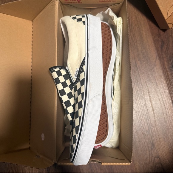 VANS Classic Slip On Checkerboard Black White Mens Wide Athletic Sneaker SZ 13M - Picture 3 of 5